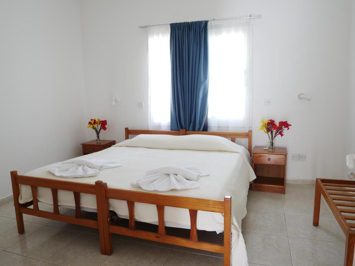 Kozis Hotel Apartments Polis Bagian luar foto