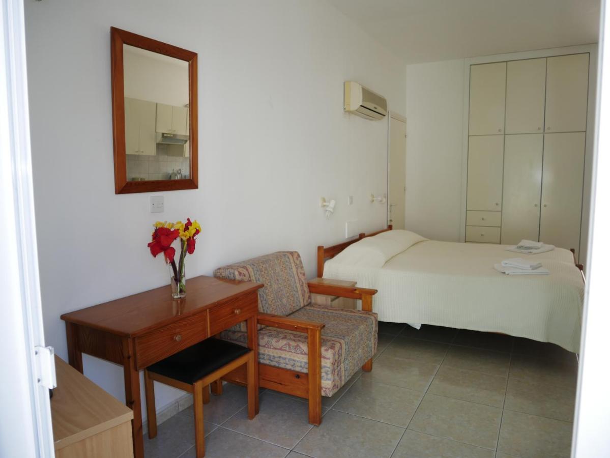 Kozis Hotel Apartments Polis Bagian luar foto