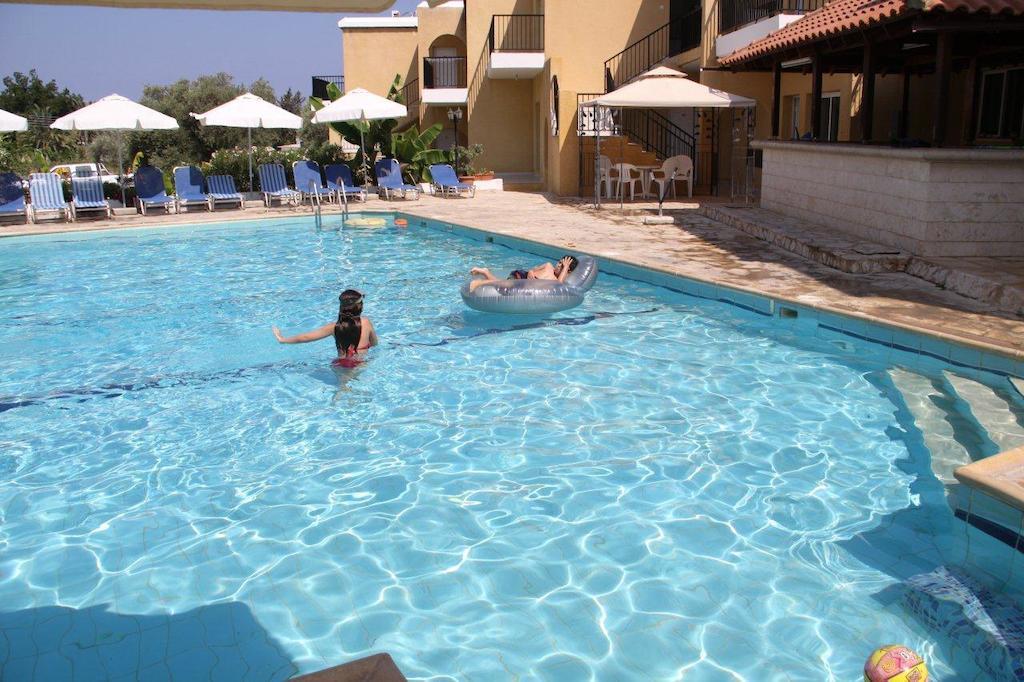 Kozis Hotel Apartments Polis Bagian luar foto